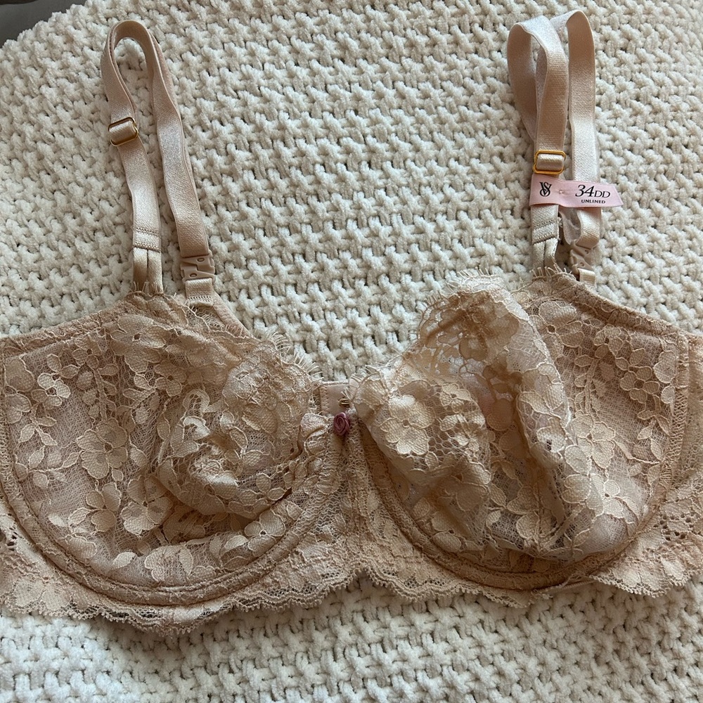 Victoria's Secret Tan Lace Unlined Bra